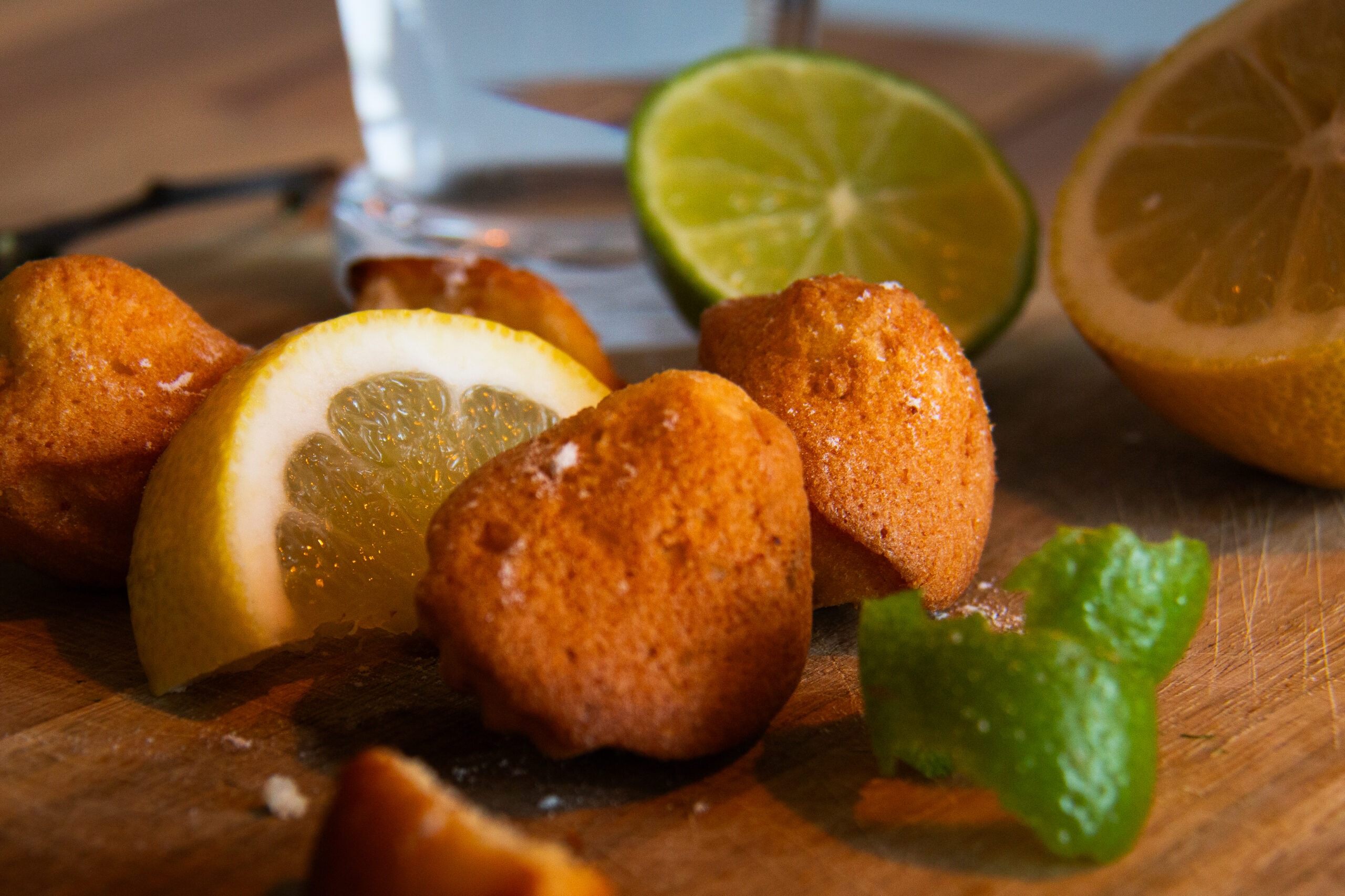 C'est une photo de madeleine au citron